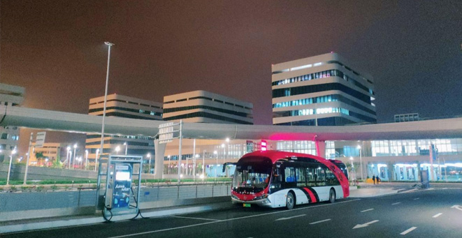 南方電網港珠澳大橋充電站